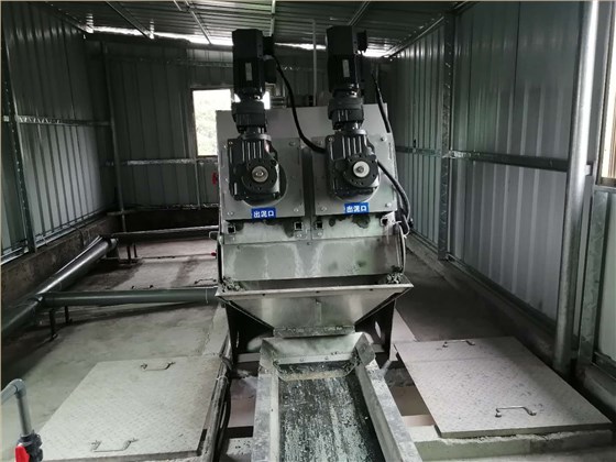 302型疊螺機(jī) 302型疊螺機(jī)