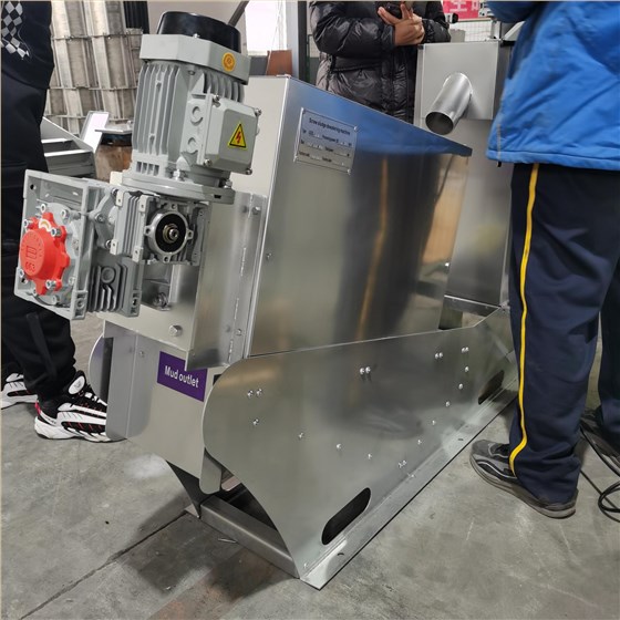 疊螺機(jī)廠家(1) 疊螺機(jī)廠家(1)